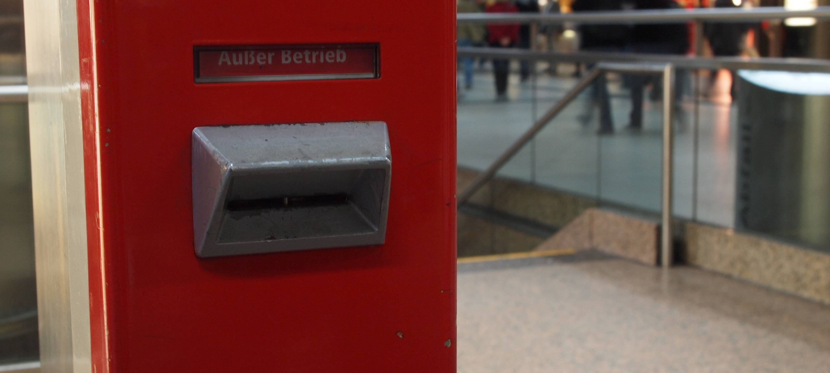 Debatte um Schwarzfahren: Bußgelder statt Anzeigen