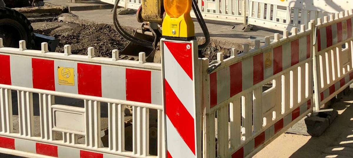 Vollsperrung am Weidenbroich / Bornefelder Straße