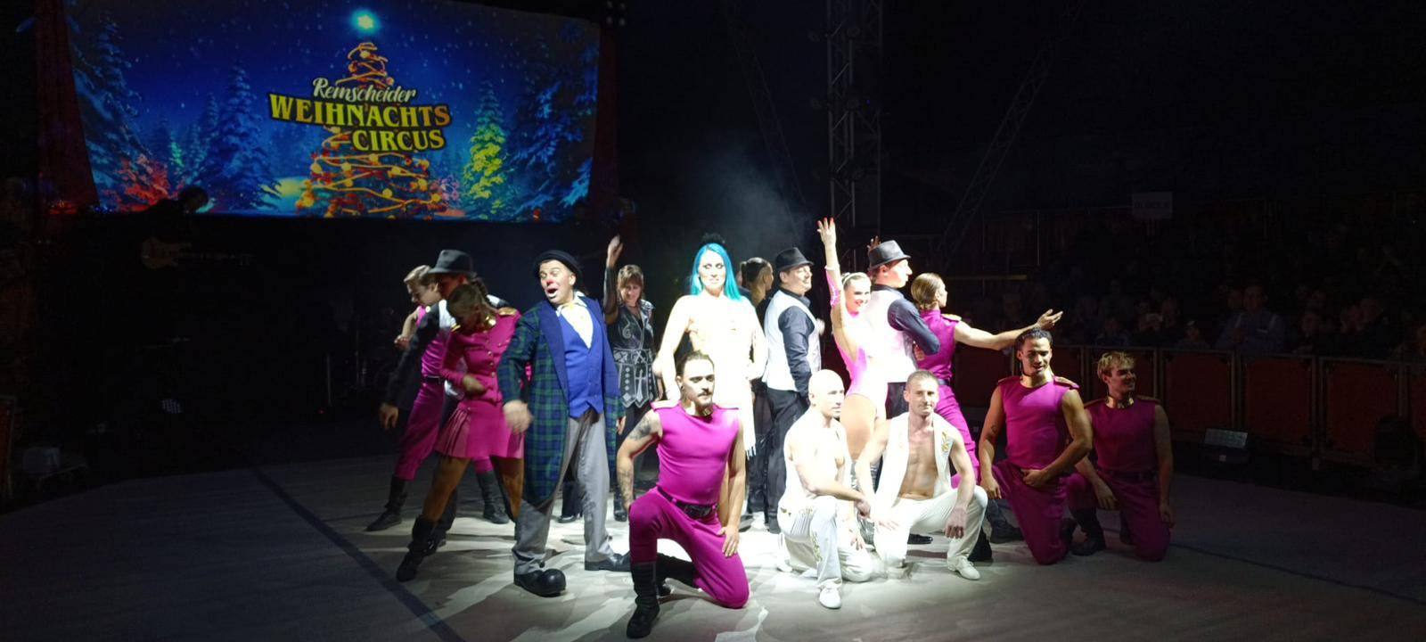 Bravo: 9.000 Euro vom Remscheider Weihnachtscircus für Lichtblicke