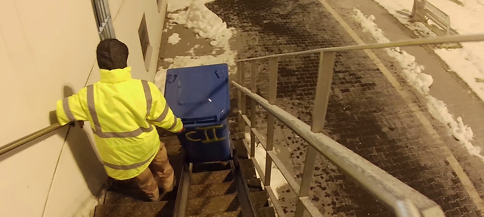 Knast live: Die Hof-Kolonne - Der mit dem Wolf fegt