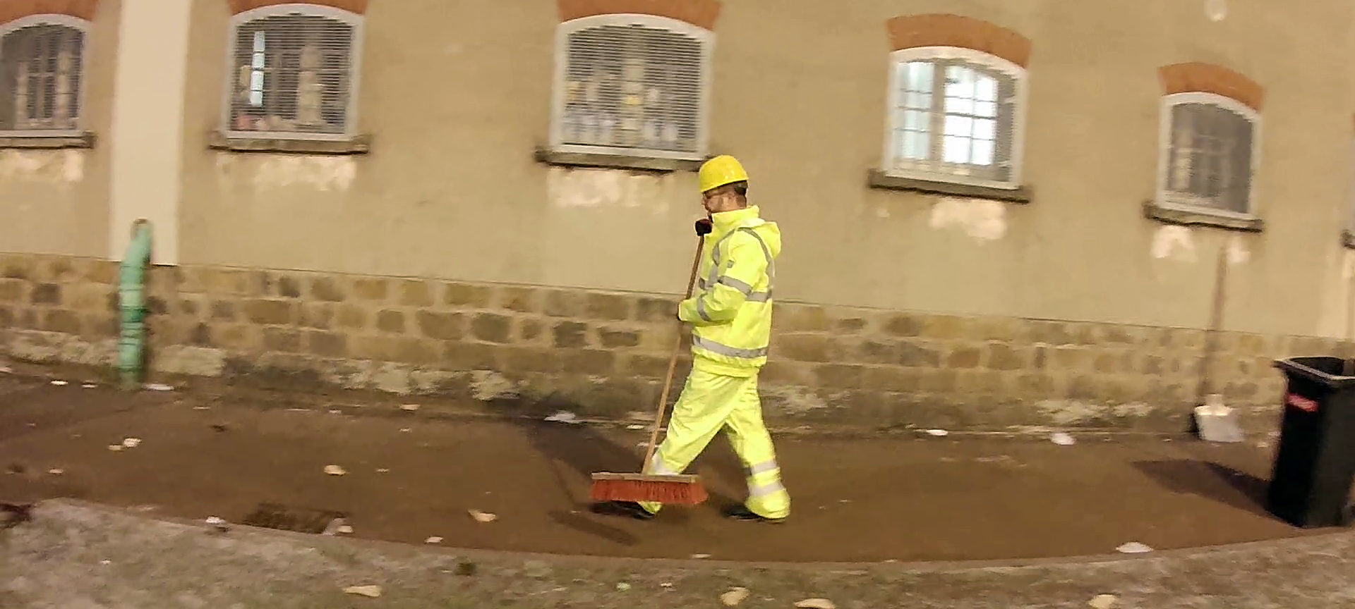 Knast live: Die Hof-Kolonne - Der mit dem Wolf fegt